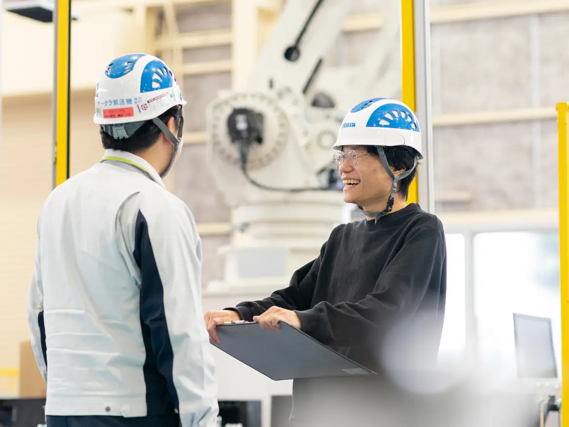 設計部で働く社員M.Rの写真