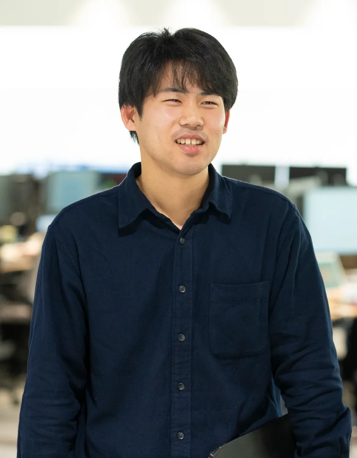 設計部で働く社員M.Kの写真