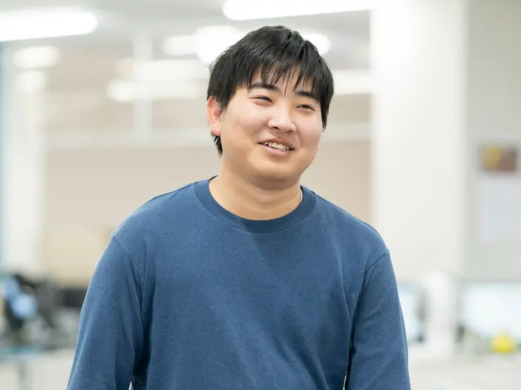 生産管理部で働く社員F.Mの写真
