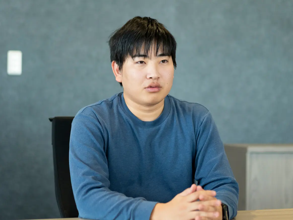 生産管理部で働く社員F.Mの写真